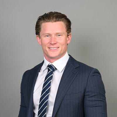  Angus Yule